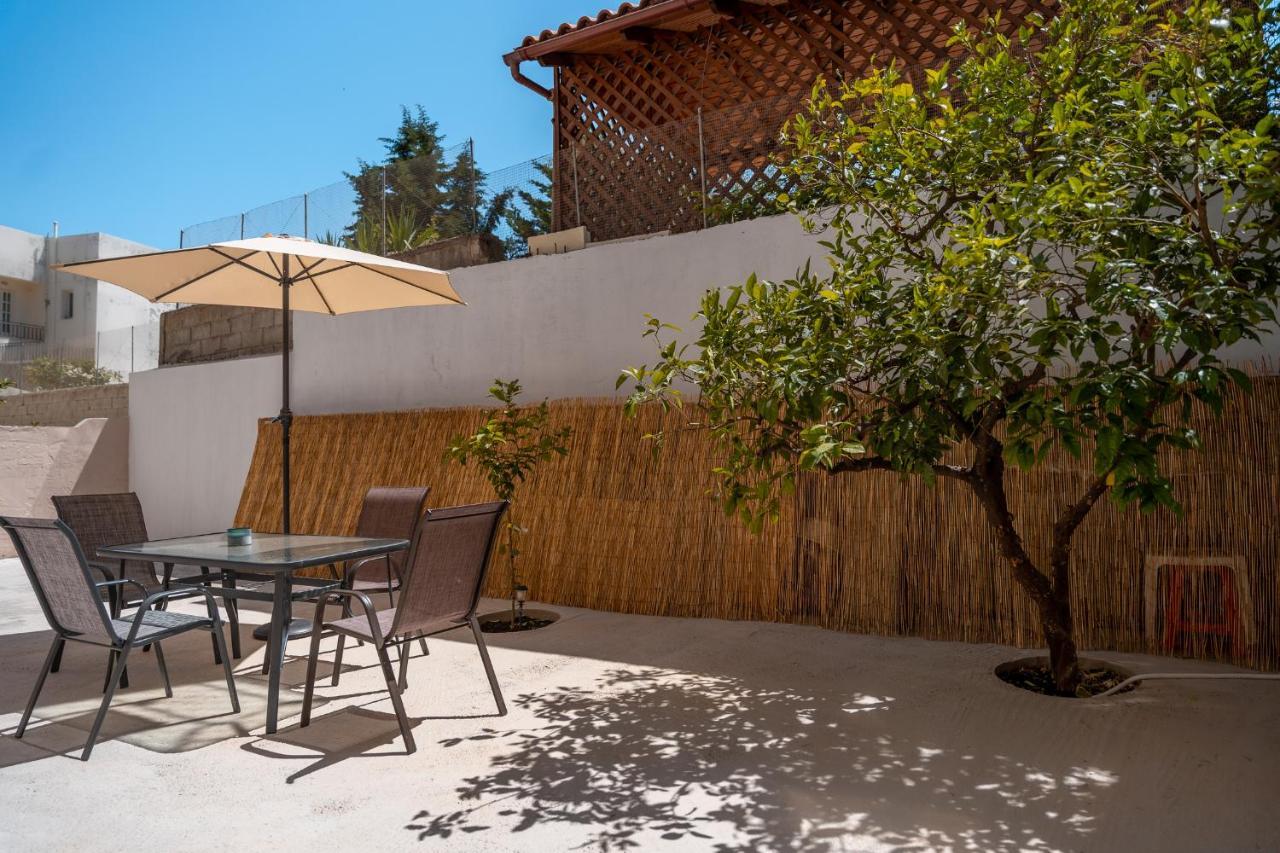 Stylish Central Renovated Apartment Heraklion (Crete) Exterior foto